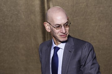 乐鱼体育下载-Shams：NBA新规允许联盟降低球队乐透抽签概率或调整选秀顺位！